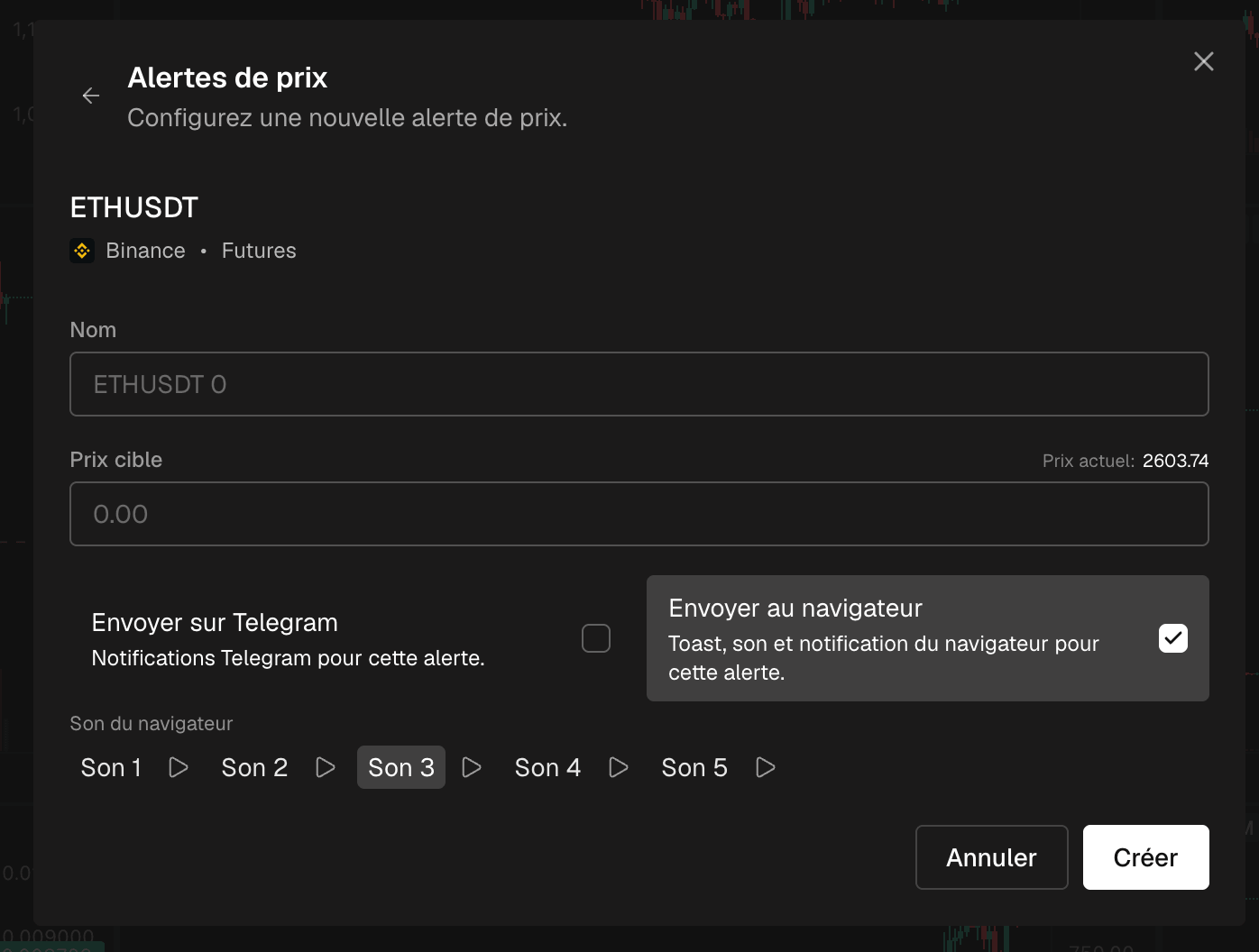 Le formulaire de création : la crypto, un nom, le prix cible avec le prix actuel à côté, et les options de notification